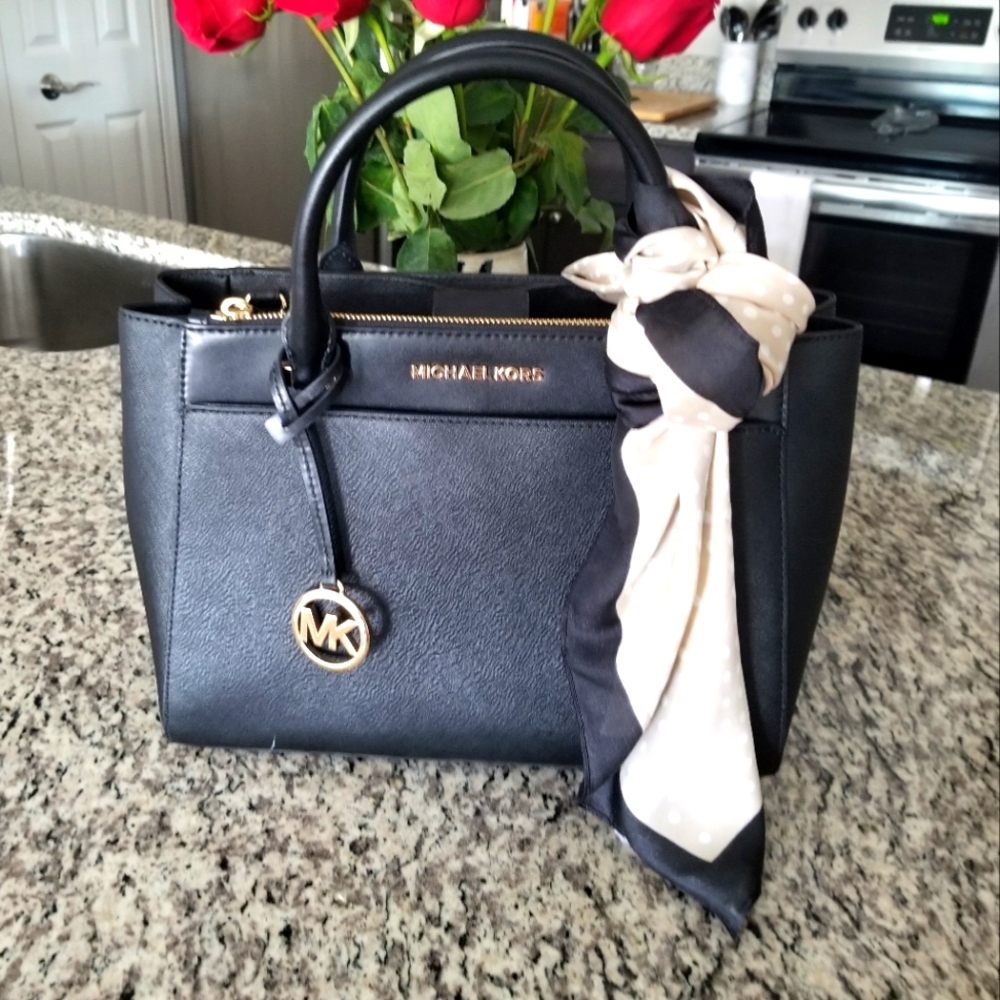EUC Michael Kors Black Handbag